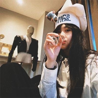 三女怀春